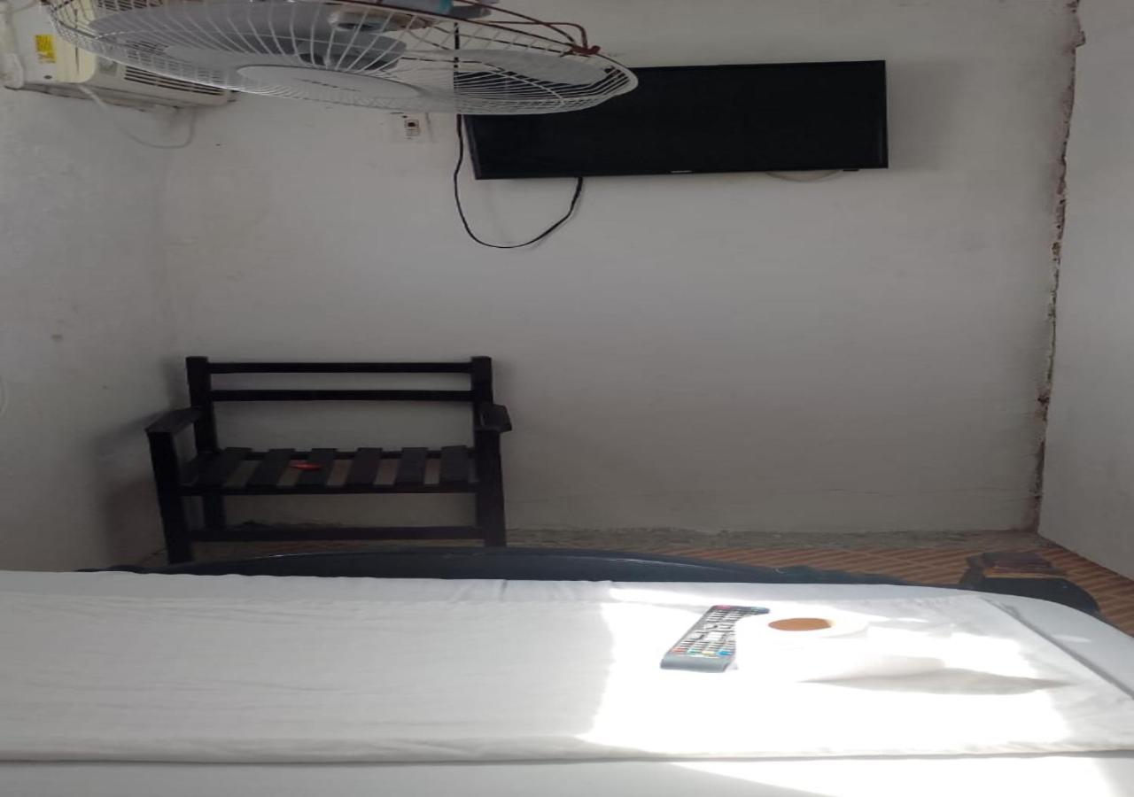 Hostal #10-33 Cartagena Esterno foto