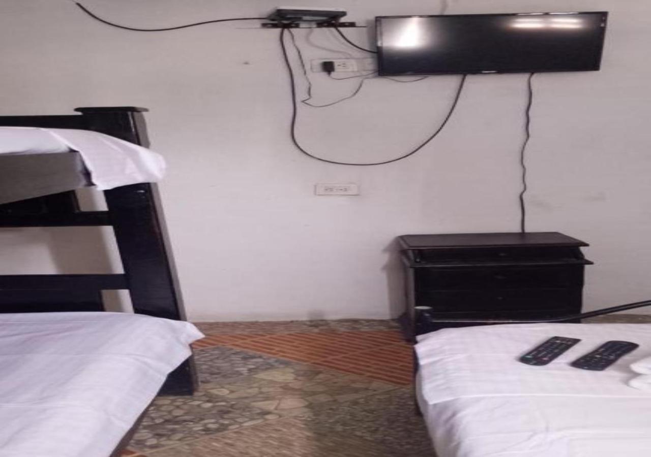 Hostal #10-33 Cartagena Esterno foto
