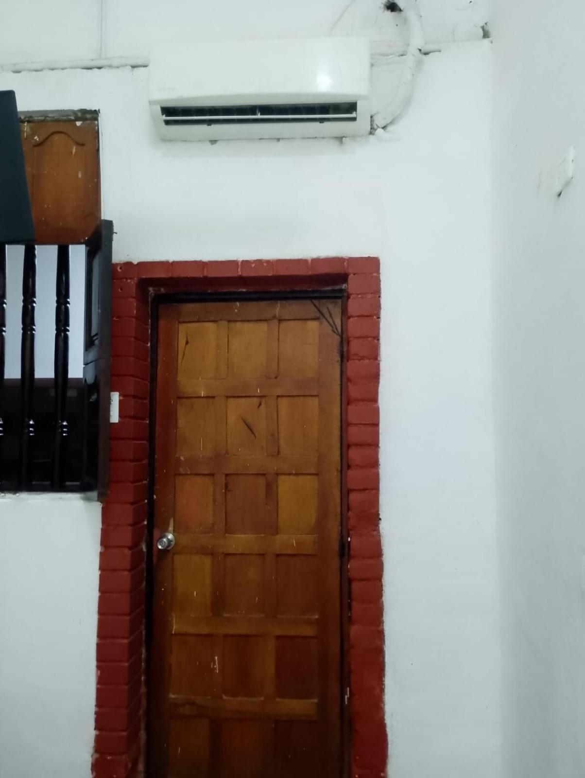 Hostal #10-33 Cartagena Esterno foto